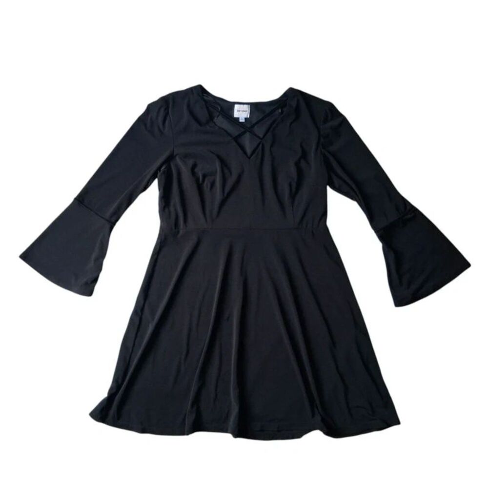Ashley Graham Beyond Criss Cross Neckline Mini Little Black Dress Women's 14